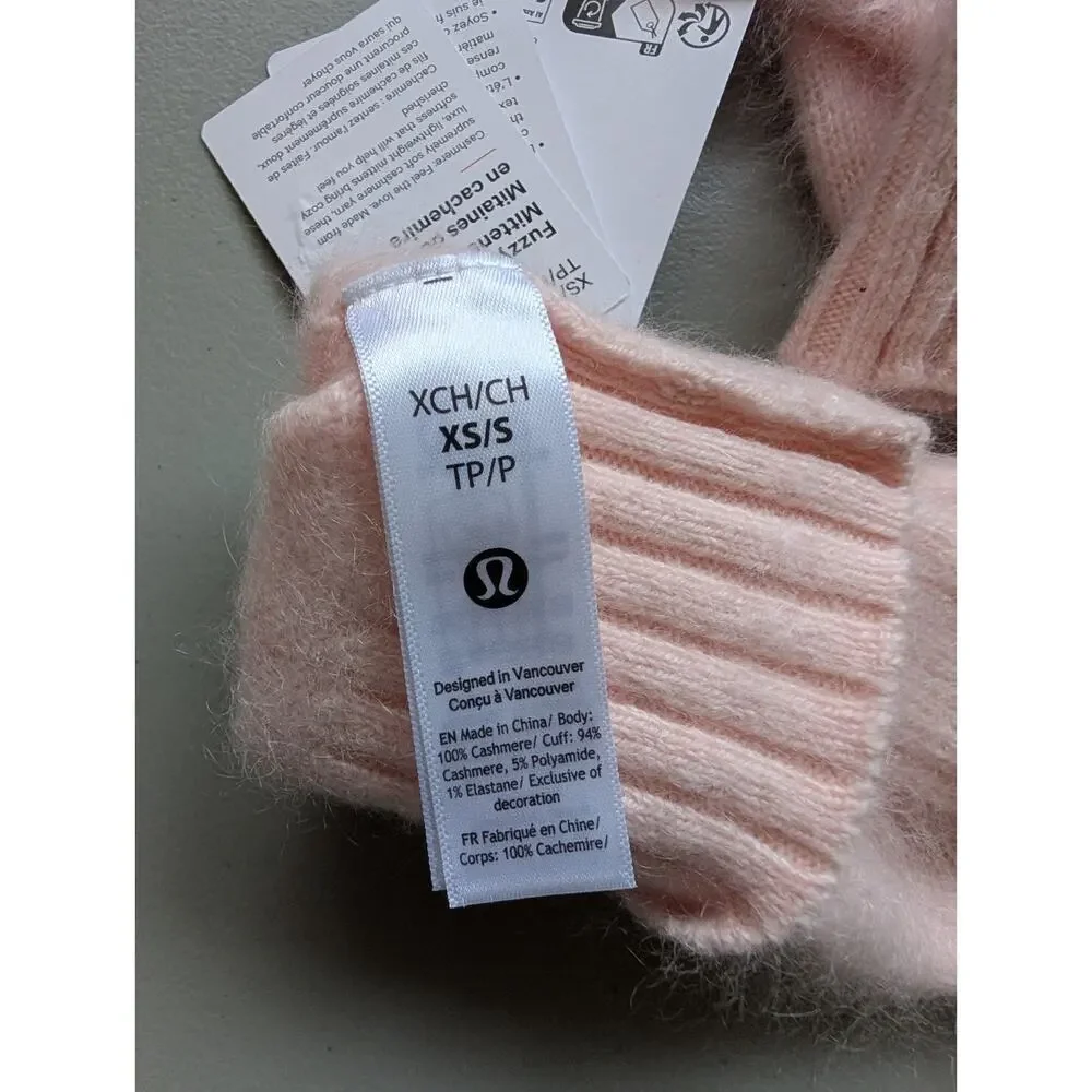 NWT Lululemon Fuzzy Cashmere Mittens Size XS/S Butter Pink